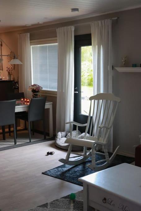 Cosy, Homely House With A Large Courtyard Saarenkylä Exterior foto